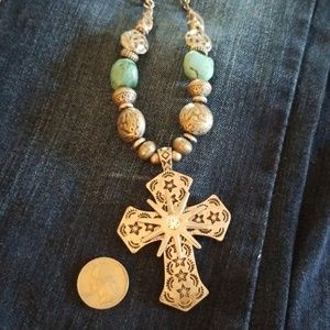 💙Bling turquoise cross necklace